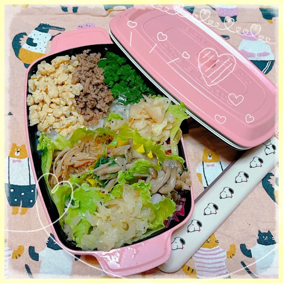 １０／１５ ｆｒｉ ３色ごはん弁当🍴|rinaronarさん