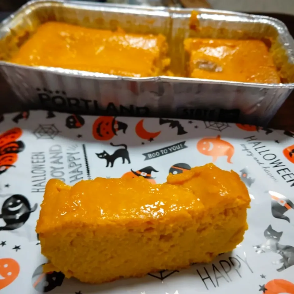 かぼちゃのチーズケーキ🎃
ちょっと失敗(;´д｀)|ちゃー坊さん