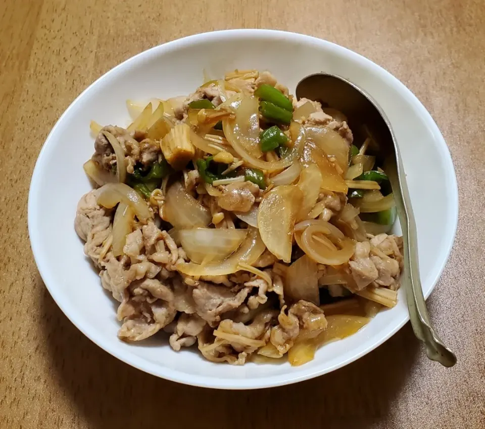 豚肉と玉ねぎと万願寺唐辛子とえのき茸の甘酢炒め|ナナさん