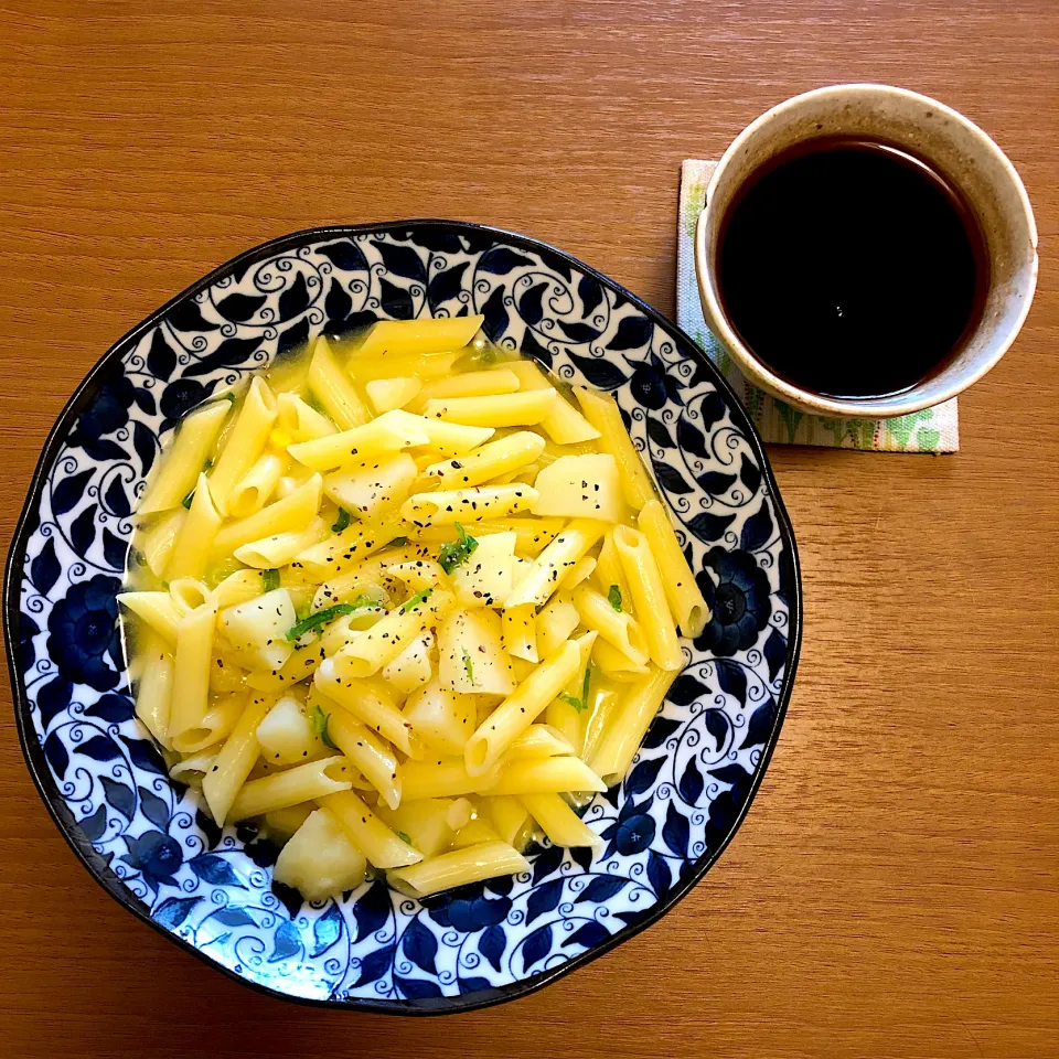 Snapdishの料理写真:10月16日 お昼ごはん|mikochieさん