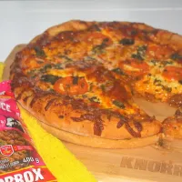 KNORROX SOYA MINCE OXTAIL TOMATO & TOMATO FLAVOUR PIZZA|Snowさん