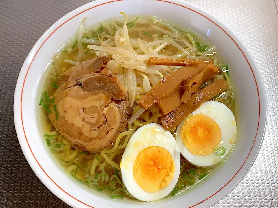 塩拉麺🍜今日の昼食20211017|rococoさん