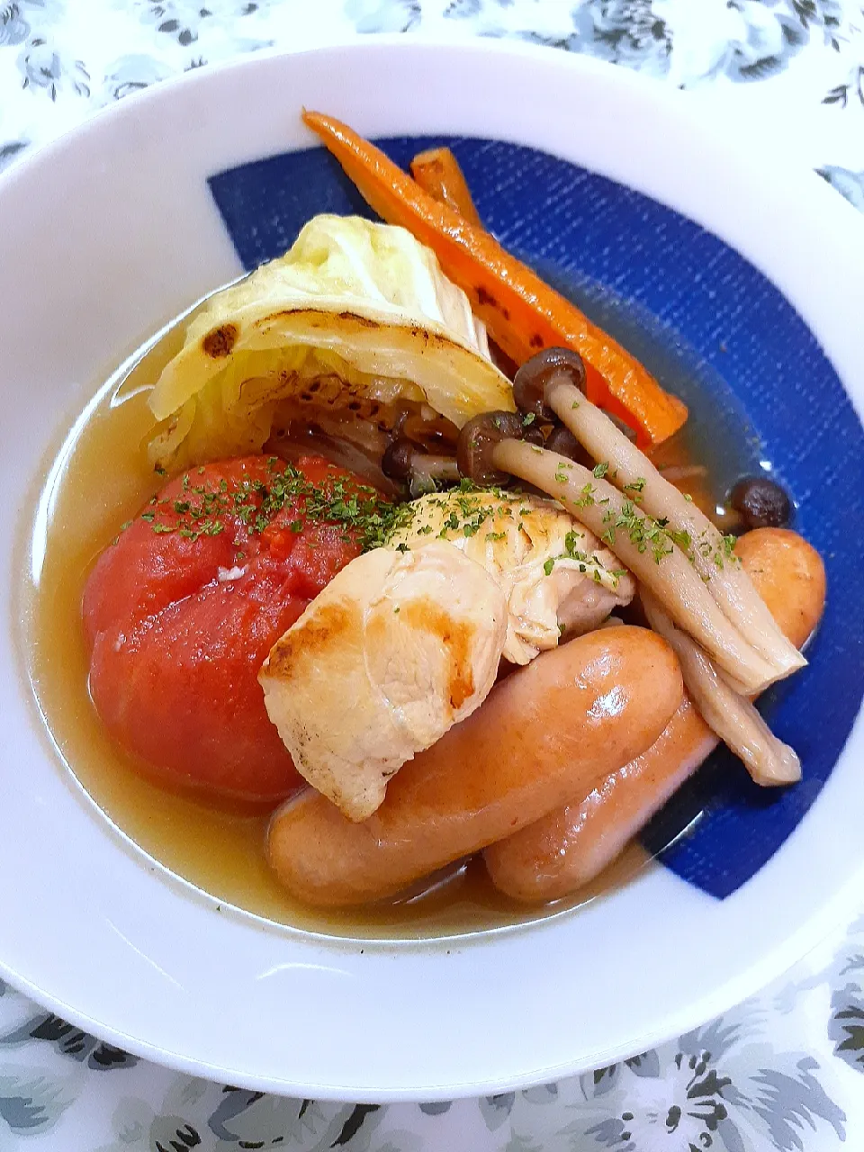 🔷🥬キャベツ消費に🍅🍄🐓焼きポトフ香薫いり🔷|@きなこさん