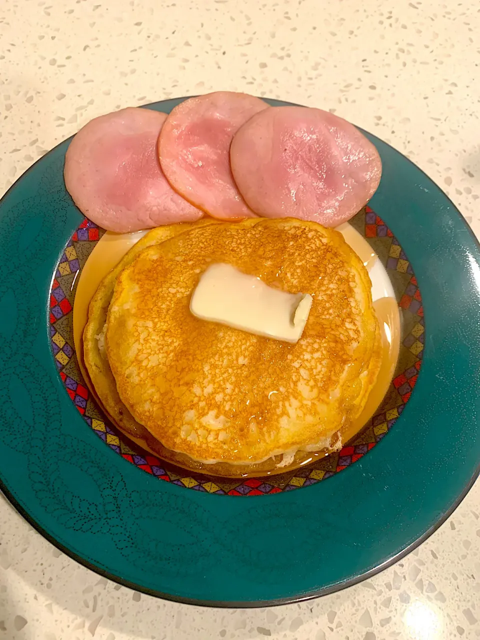 Fluffy pancakes 🥞 topped with butter 🧈maple syrup🍂🍁|🌺IAnneさん