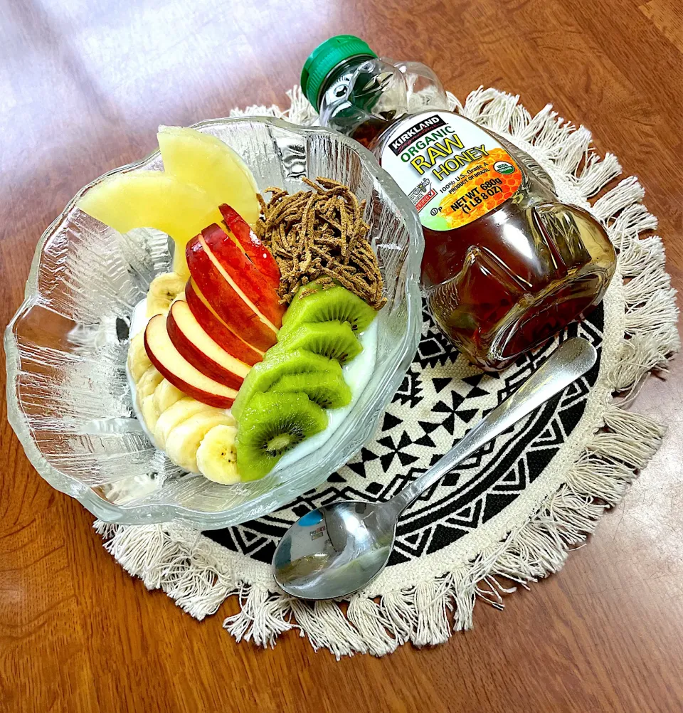 本日の朝ご飯🤍|かなさん