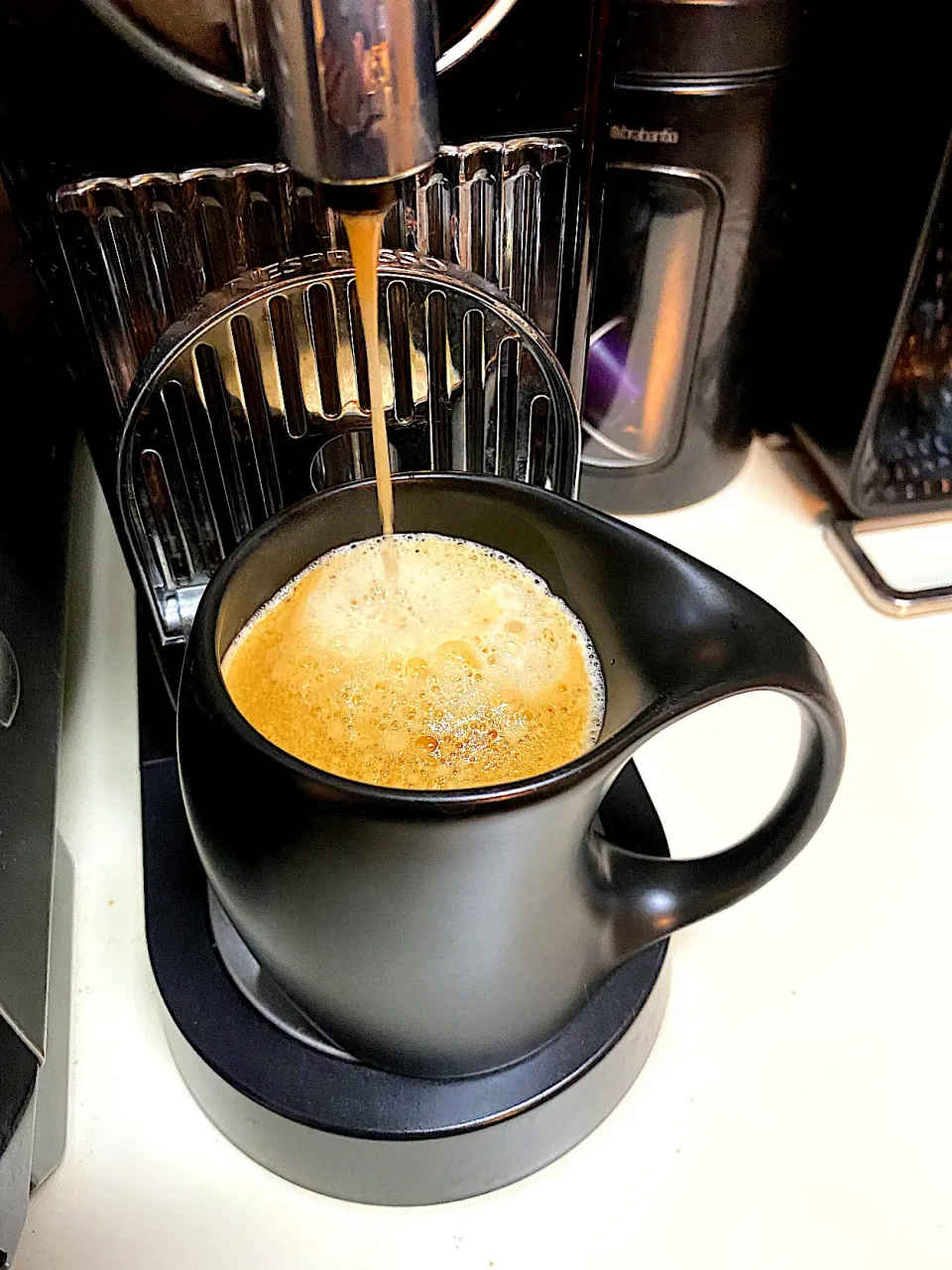 Snapdishの料理写真:寒いので、ホットコーヒー☕️|yokoさん