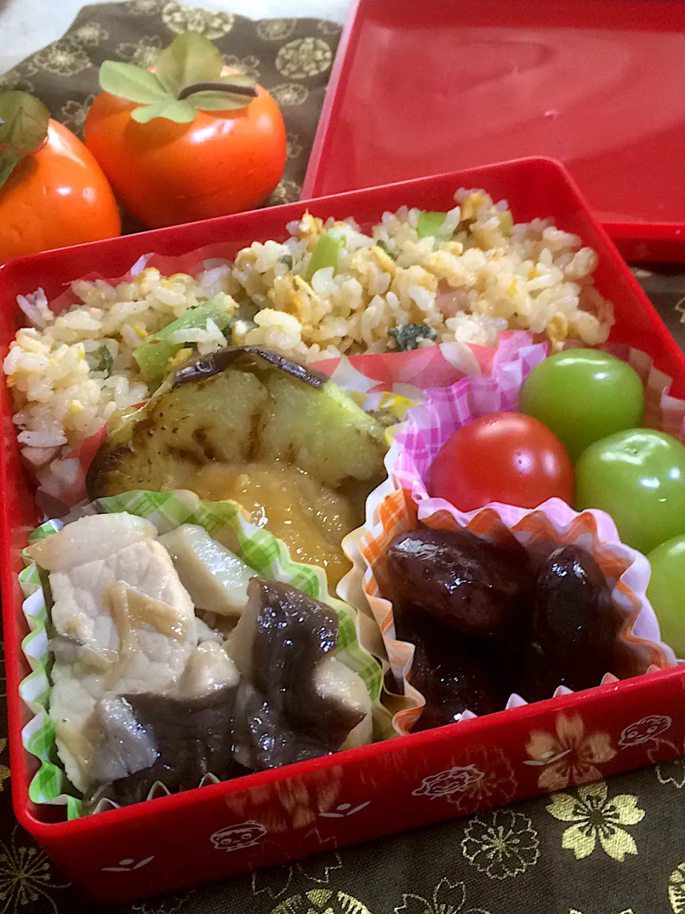 信州産の物いっぱいのお弁当🍁|ringonamaさん