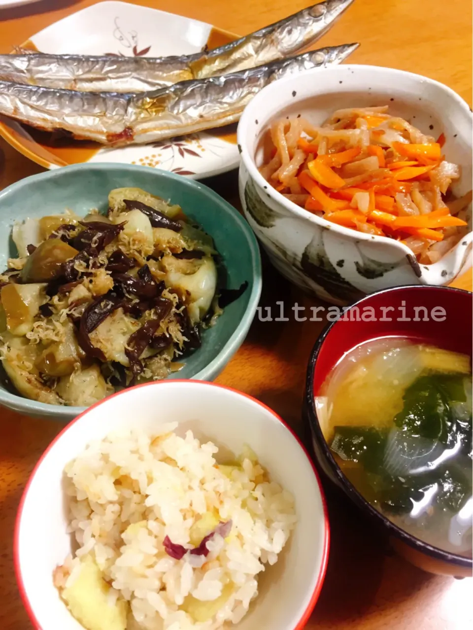 Snapdishの料理写真:＊秋ごはん♪秋刀魚、なす、さつまいもごはんでほっこり＊|ultramarineさん