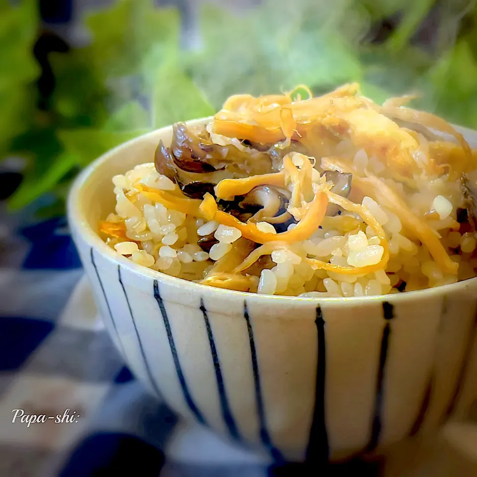 サミカさんの料理 作ってみて🥰材料３つ、手間要らずの美味しい釜飯ひらめいたよ💡|パパ氏さん