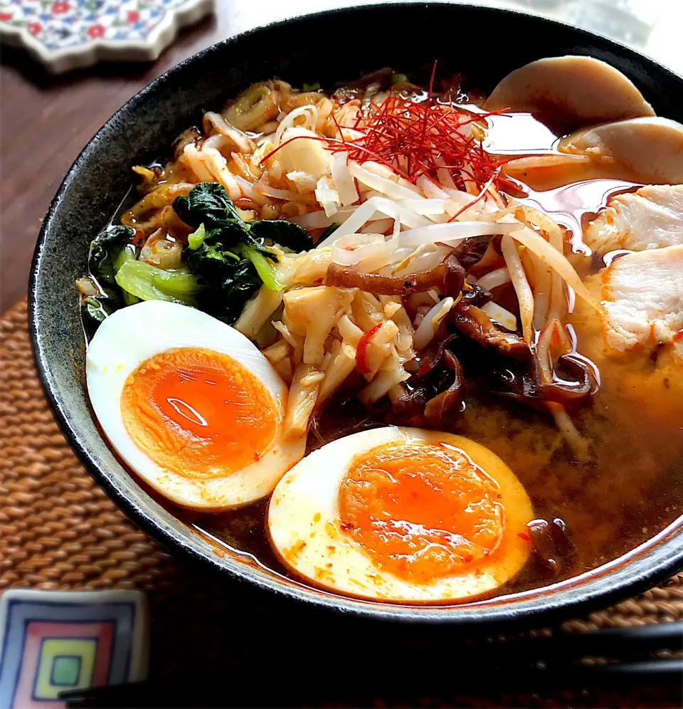 Snapdishの料理写真:札幌出身が作る🍜おうち味噌ラーメン🍜|くろねこじったん‍さん