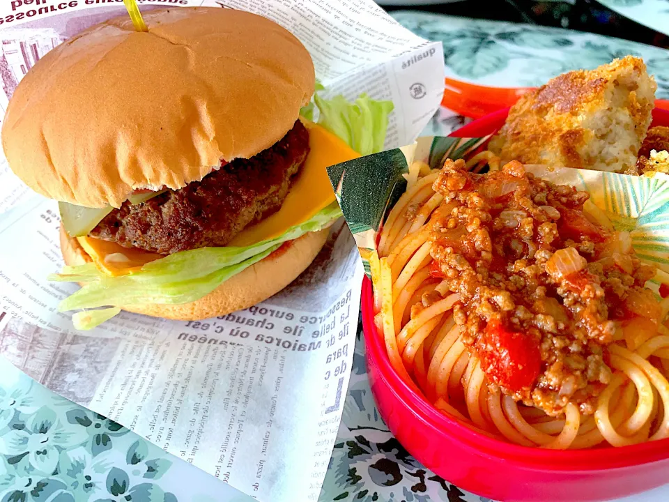 Snapdishの料理写真:【中2男子】🍔|まりっぺさん