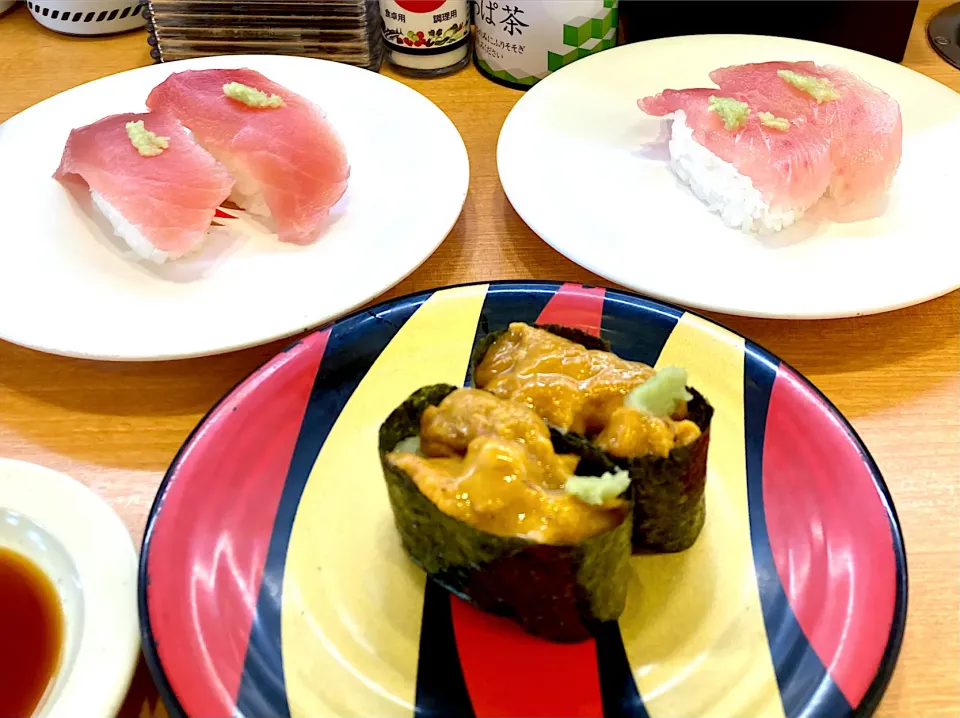 Snapdishの料理写真:今日は勝負の早い＂回転寿司＂|mottomoさん