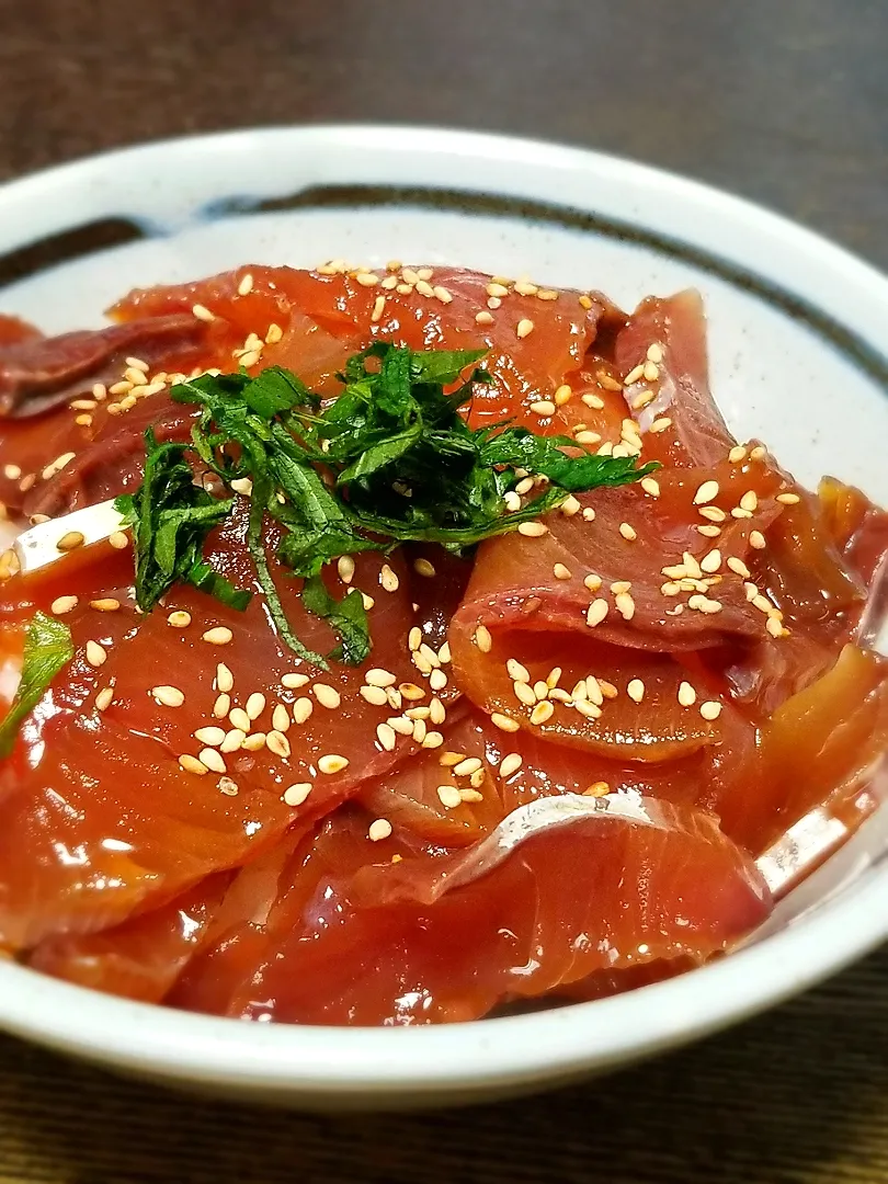 パパ作👨ワラサの漬け丼|ぱんだのままんさん