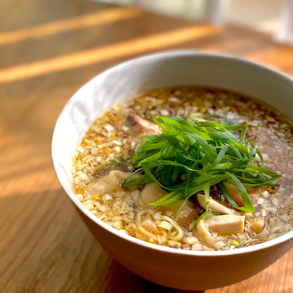 Snapdishの料理写真:【情熱大陸】飯田商店アレンジ鶏醤油ラーメン|yu papaさん