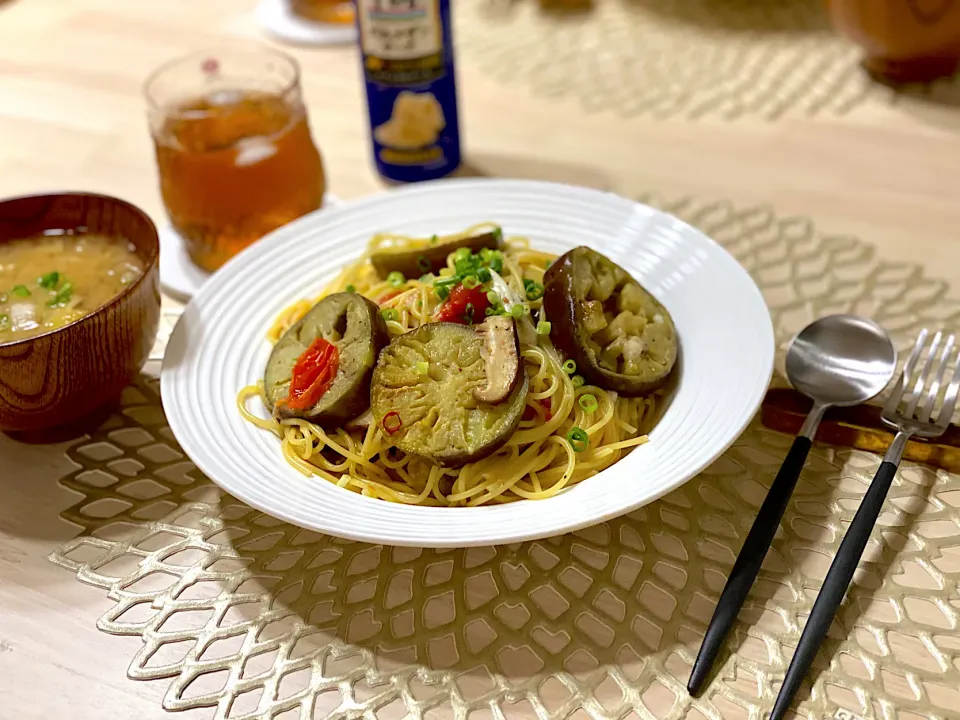 水茄子とアンチョビのパスタ|ひろさんとゆりさんさん