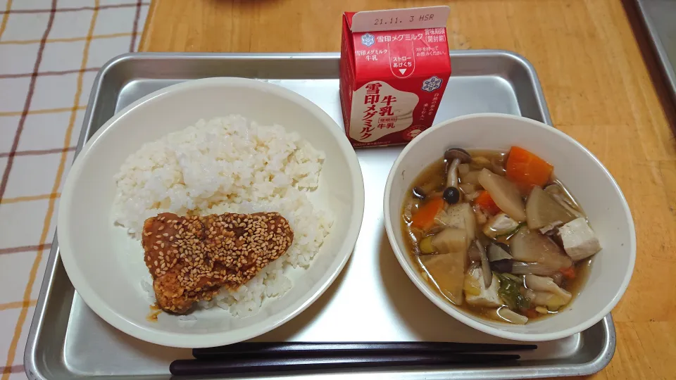 今日の給食(10/22)|えっちゃんさん