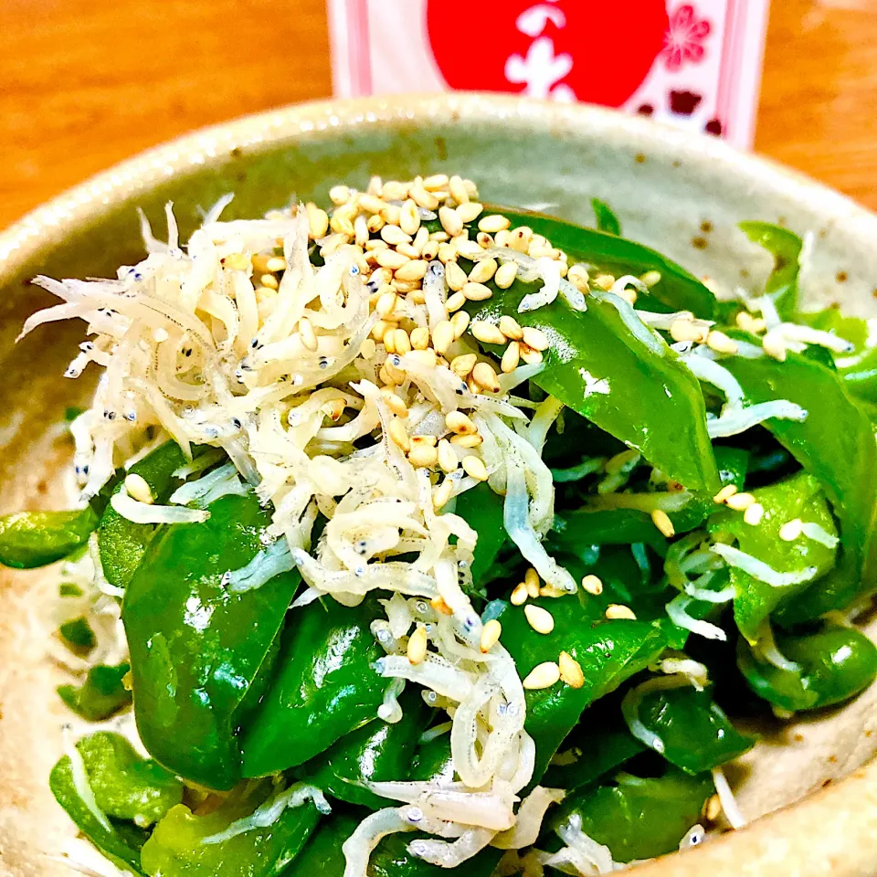 ピーマンとしらすの炒め物🍀紹興料理酒使用✨|まいりさん