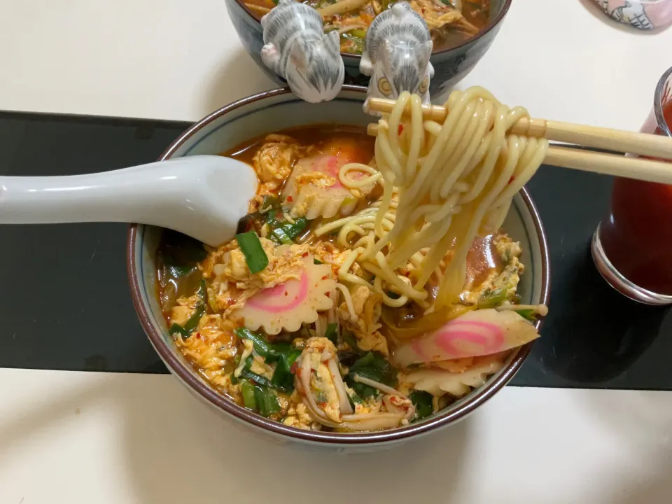 キムチ鍋の残った汁で翌日中華麺でアレンジ|Takeshi  Nagakiさん