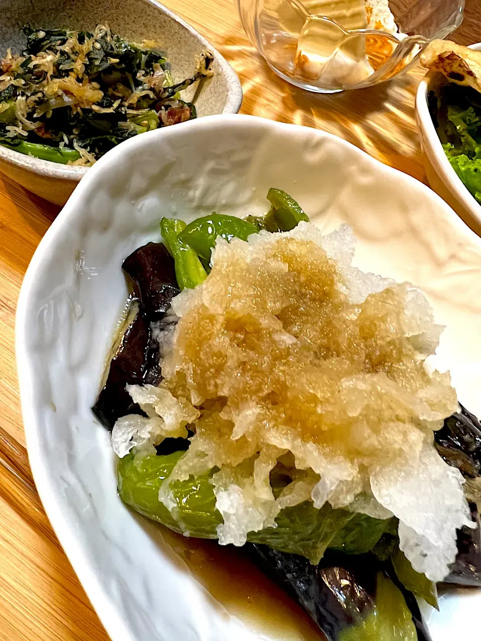 ナスの揚げ浸し&大根葉としらすの胡麻炒め|marochataroさん