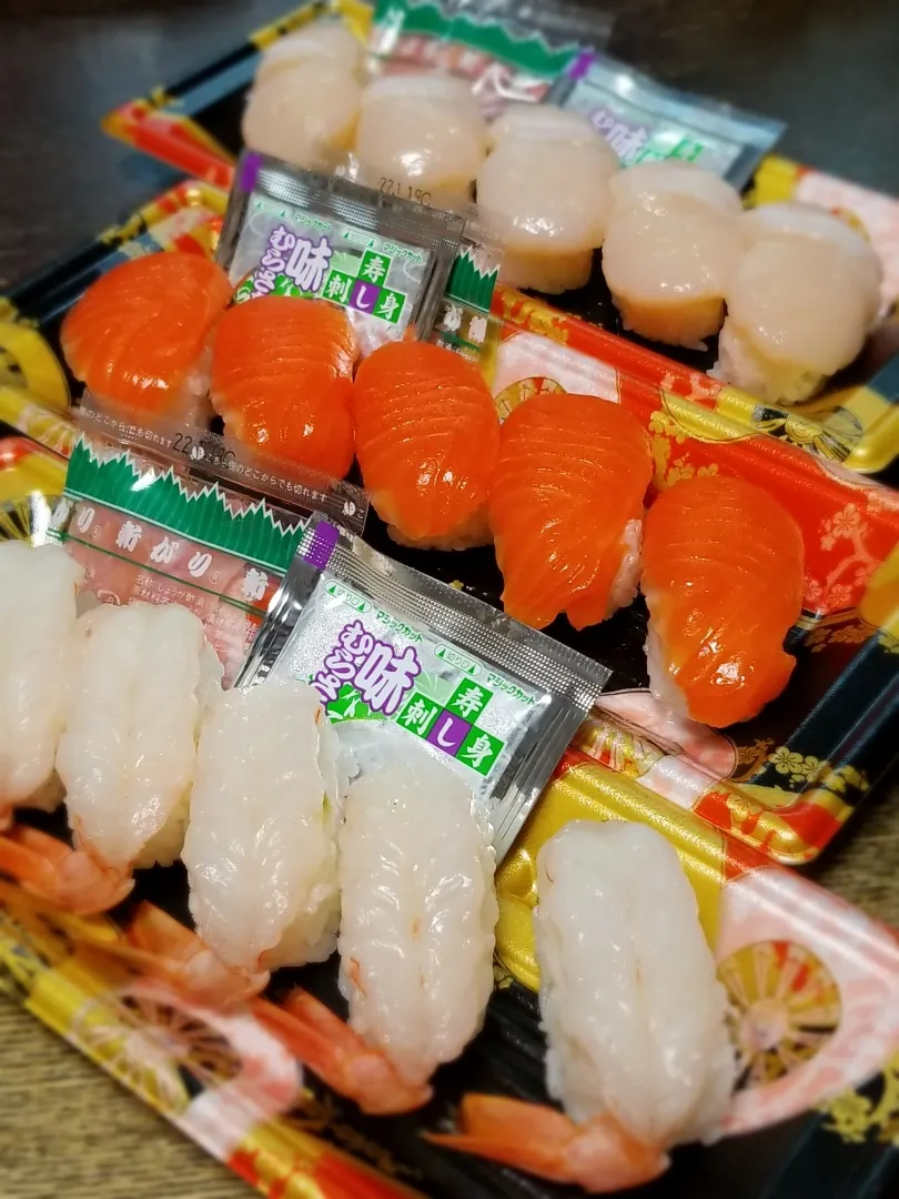 セール品のお寿司🍣|ぱんだのままんさん