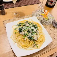 Snapdishの料理写真:牡蠣とほうれん草のクリームパスタ|Emiさん