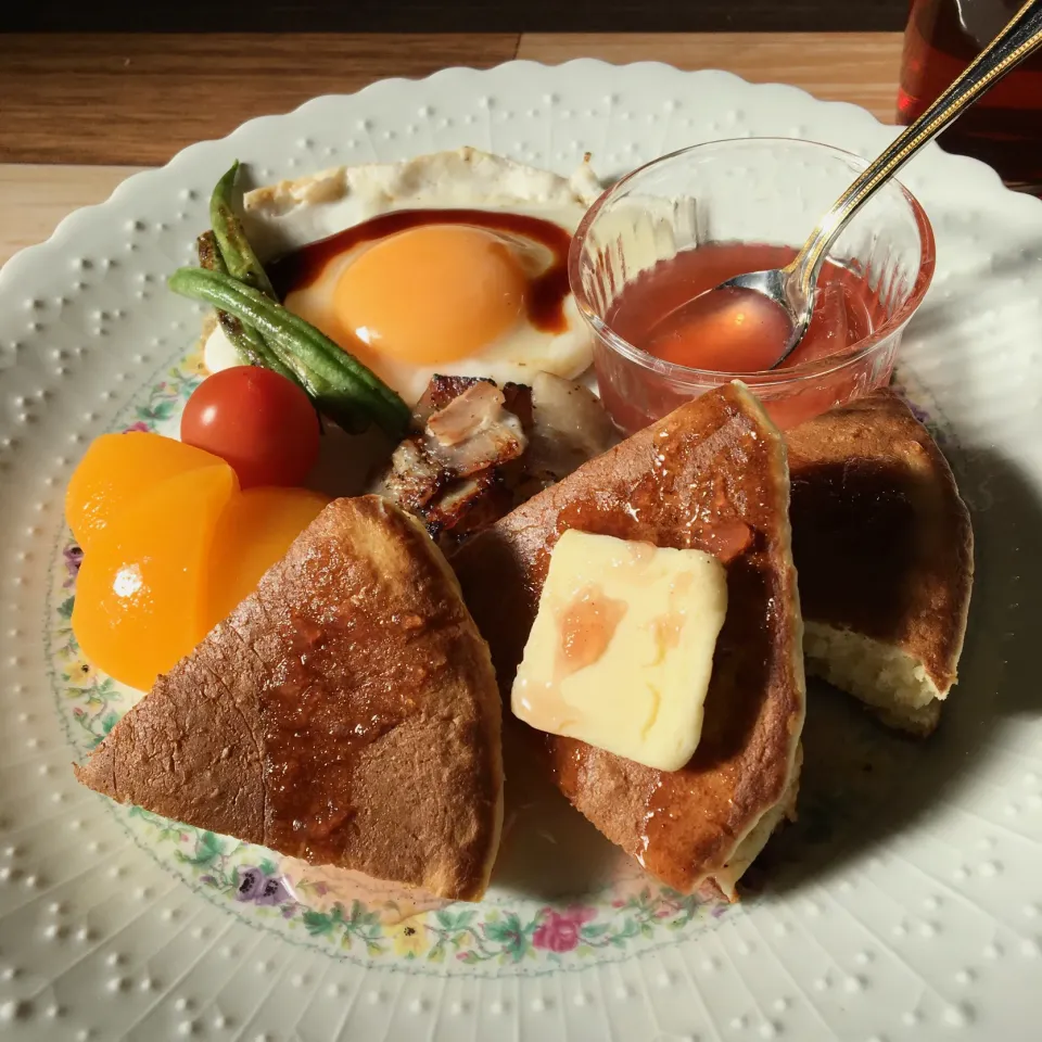 ホットケーキの朝ごはん|ポンポンダリアさん