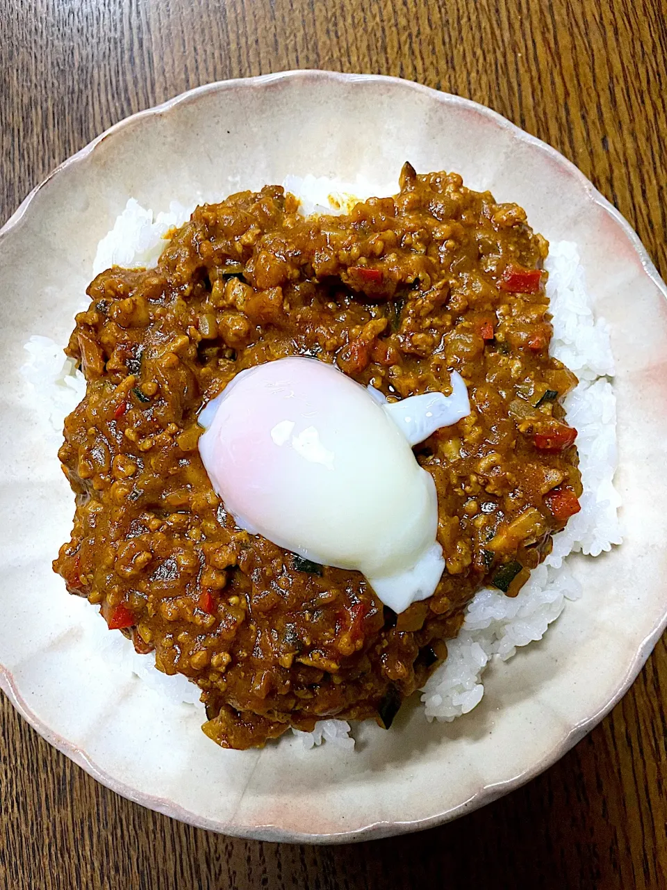 キーマカレー🍛温泉卵つき🥚|kudoさん