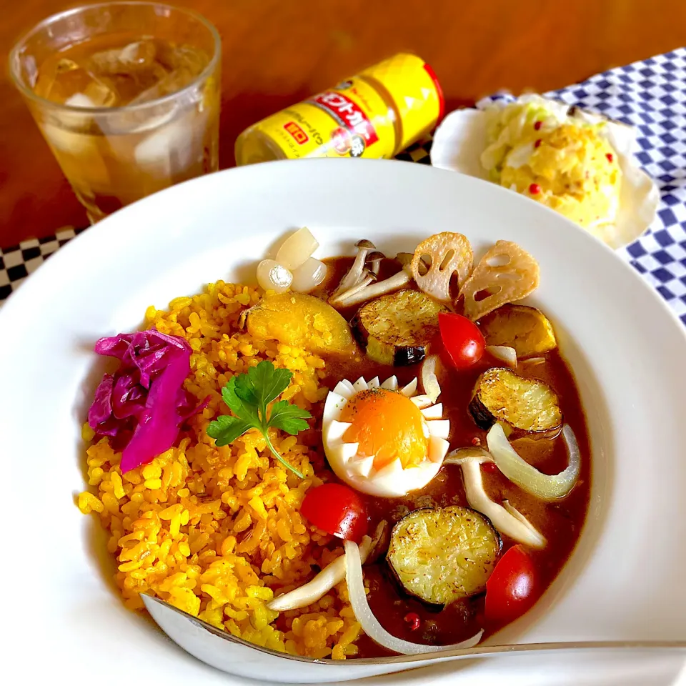 野菜たっぷりカレーとカレー味のポテサラ|Kさん