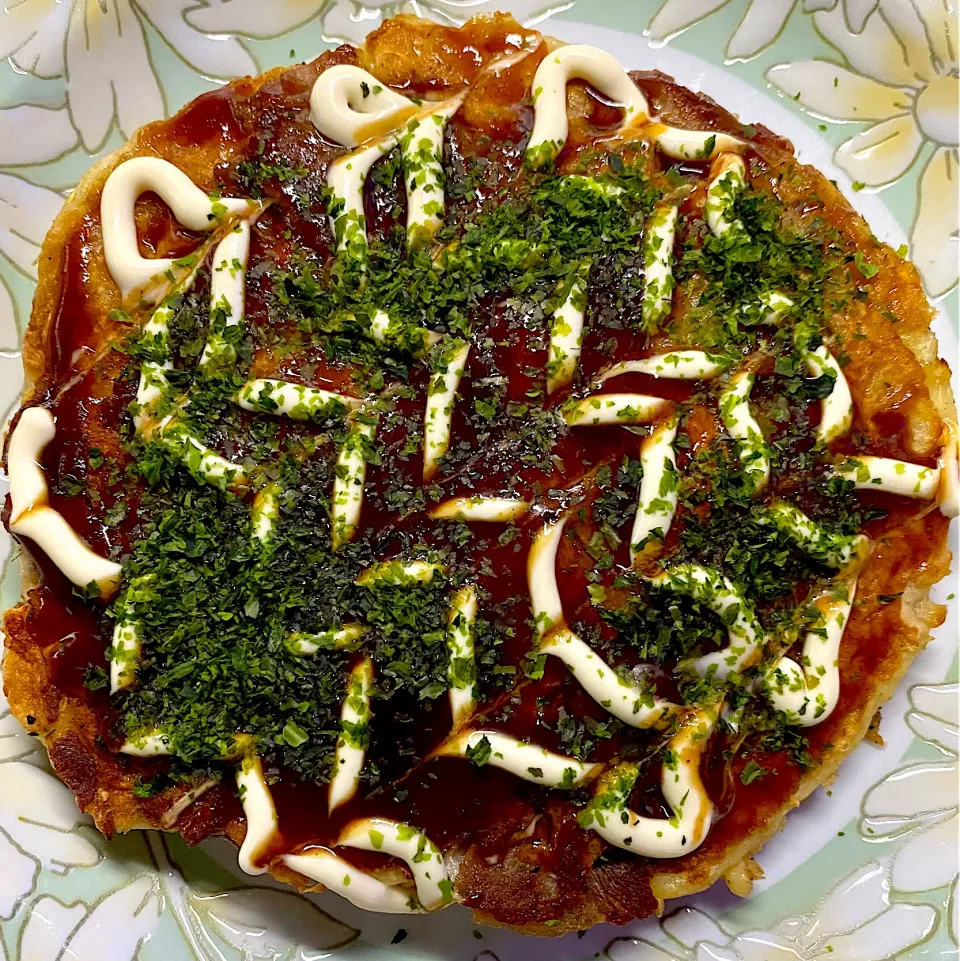 たこ焼き粉とオートミールの豚玉🐷🥚|すくらんぶるえっぐさん