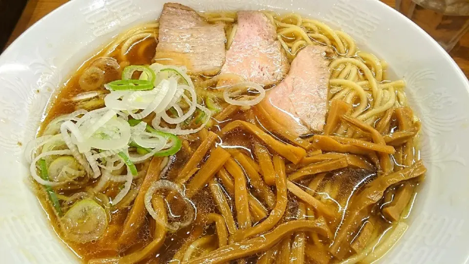 【1956年創業】
中華そば 共楽
竹の子そば（葱多め、950円）
＋麺大盛（50g、50円）
＠銀座2分、銀座一丁目 、東銀座
21233|大脇さん