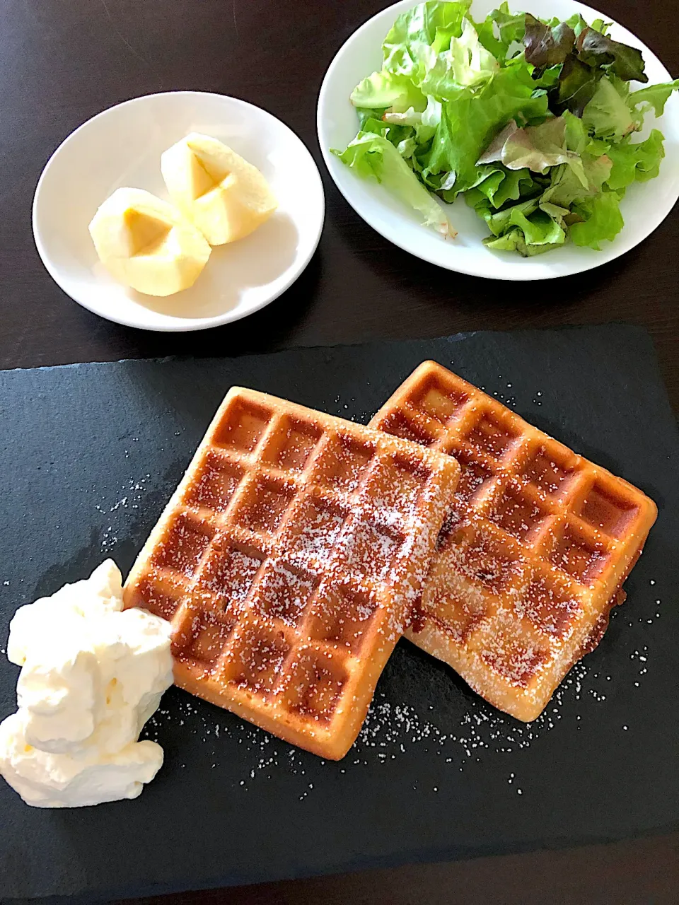 娘が作ってくれた朝食　ワッフル|mikoさん