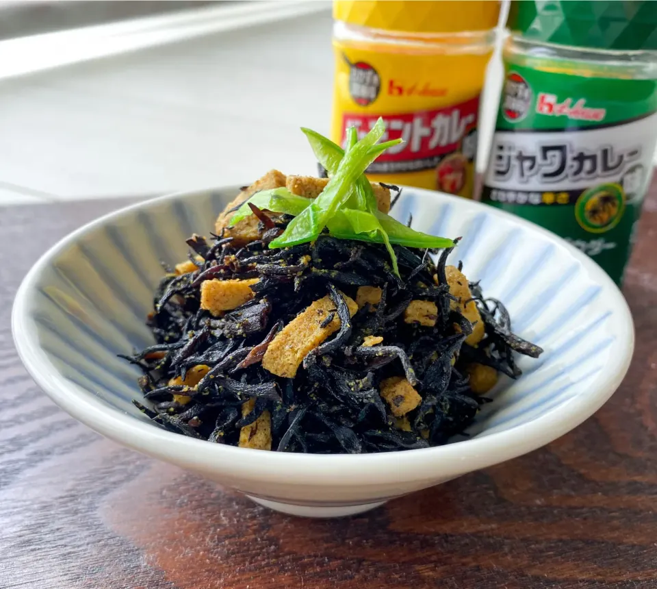 ひじきと高野豆腐のカレー炒め|ぶりてりあさん