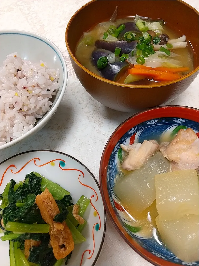 Snapdishの料理写真:☆今日の晩ごはん☆　野菜不足解消御膳|hamamaさん