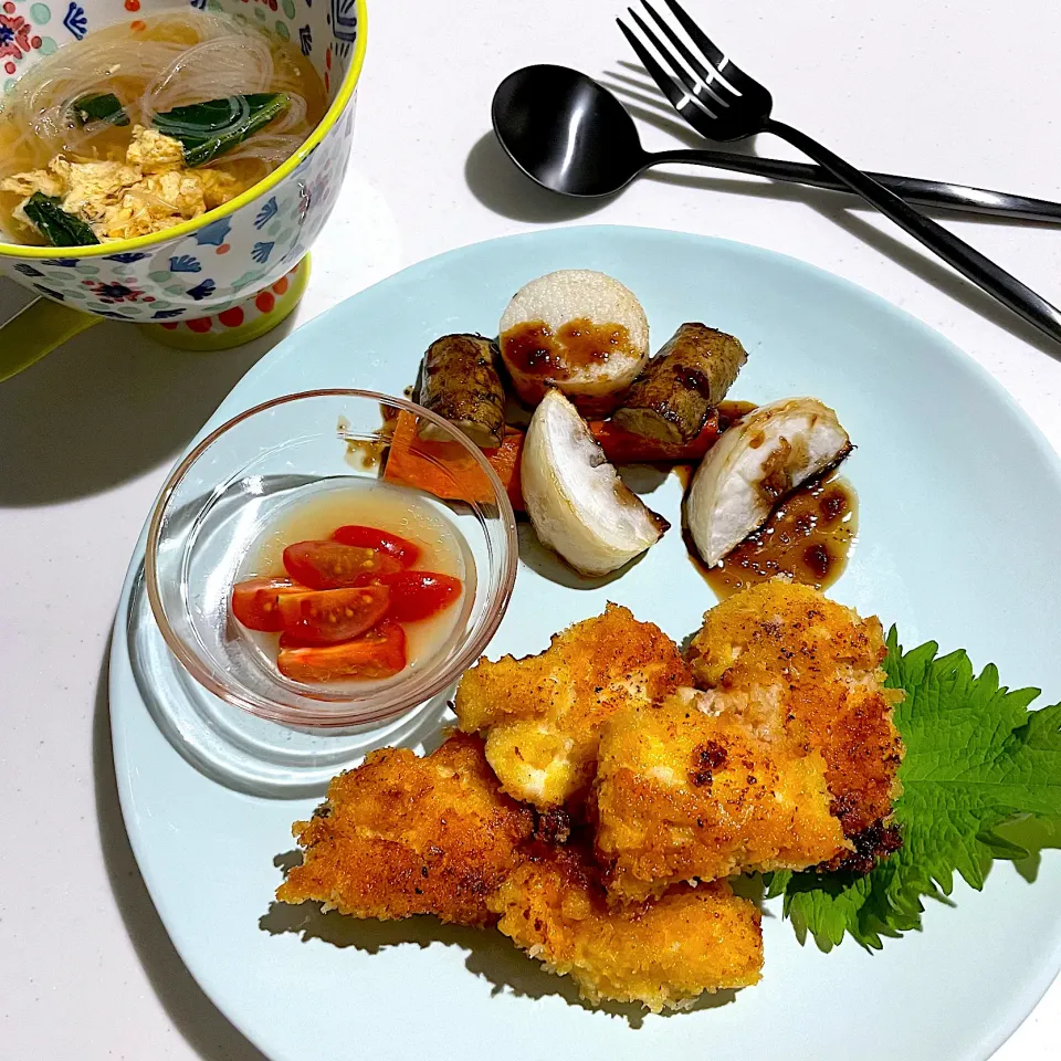 鶏胸肉のパン粉バター焼き＆焼き根菜|AKUBI*:ஐ(●˘͈ ᵕ˘͈)さん