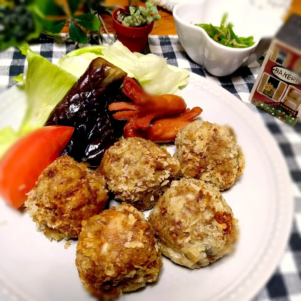 sonokoさんの料理 里芋と新生姜のスコップコロッケをコロッケにしてみました♬|とまと🍅さん