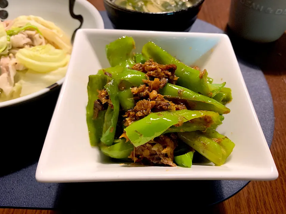 万願寺とうがらしと鯖の味噌煮炒め|かなっぺさん