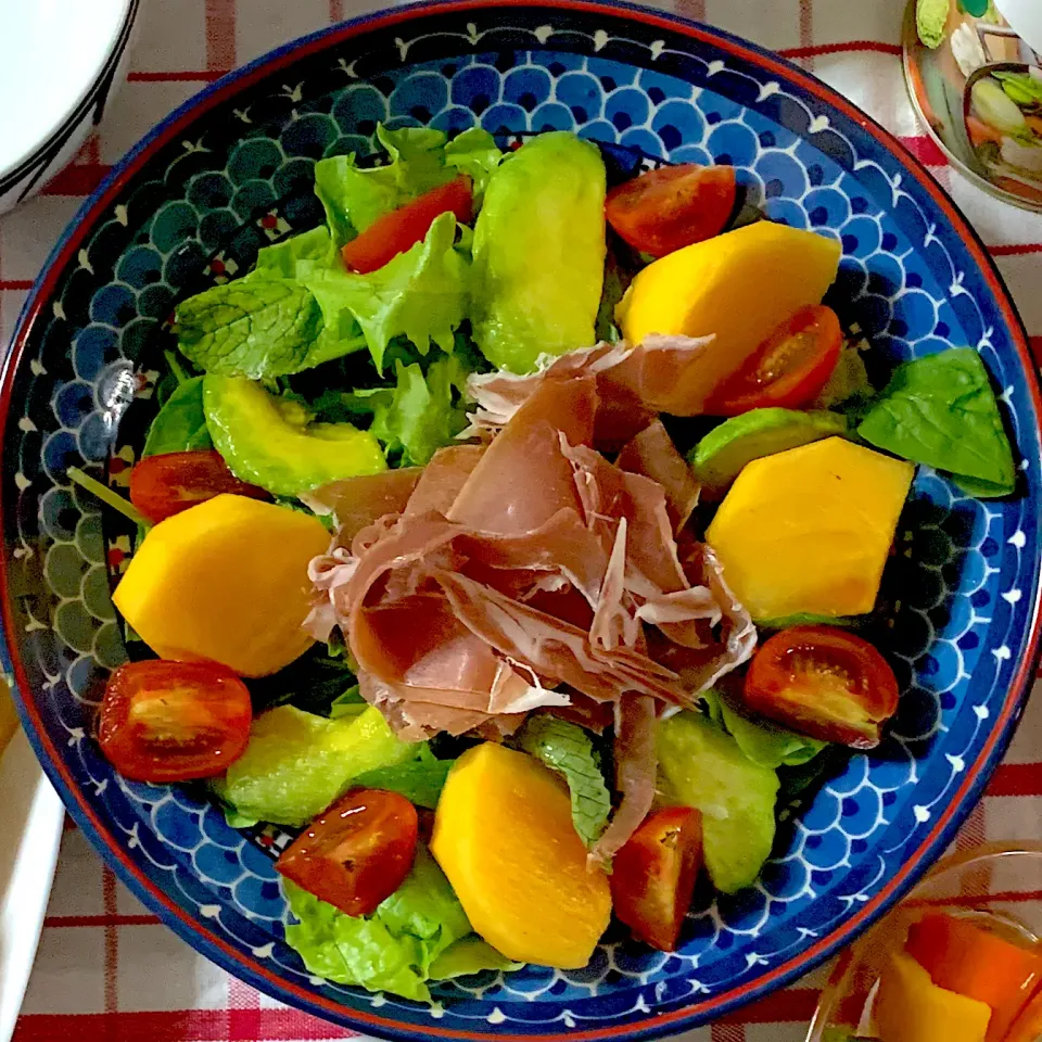 シュトママさんの料理 柿入りサラダ🥗|あっちゃんさん