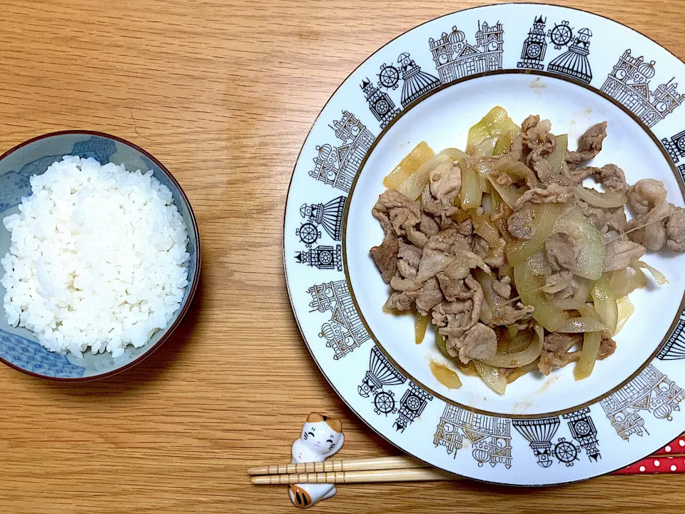 豚丼の上のやつみたいなおかず|ぶんちょこさん