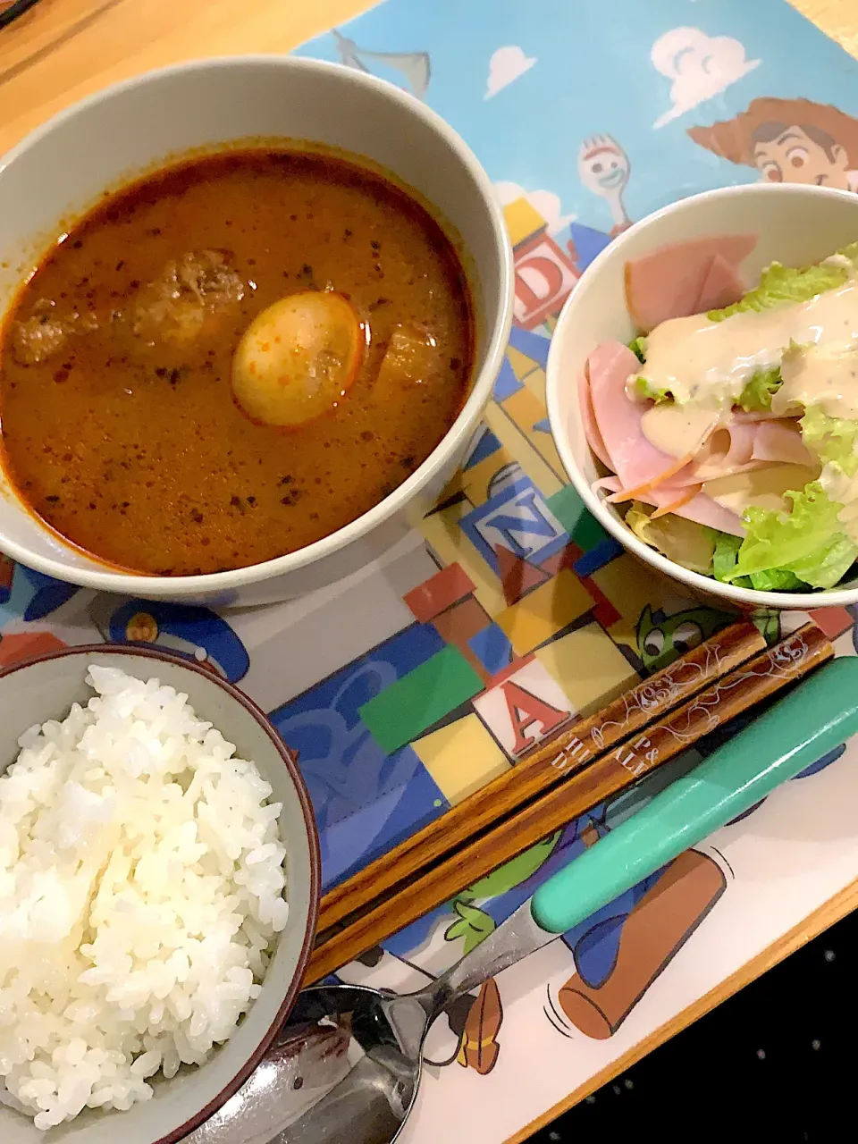 スープカレー&サラダ|ぺろたんさん