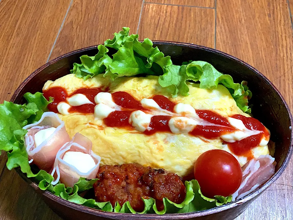 オムライス弁当|ちかちかさん