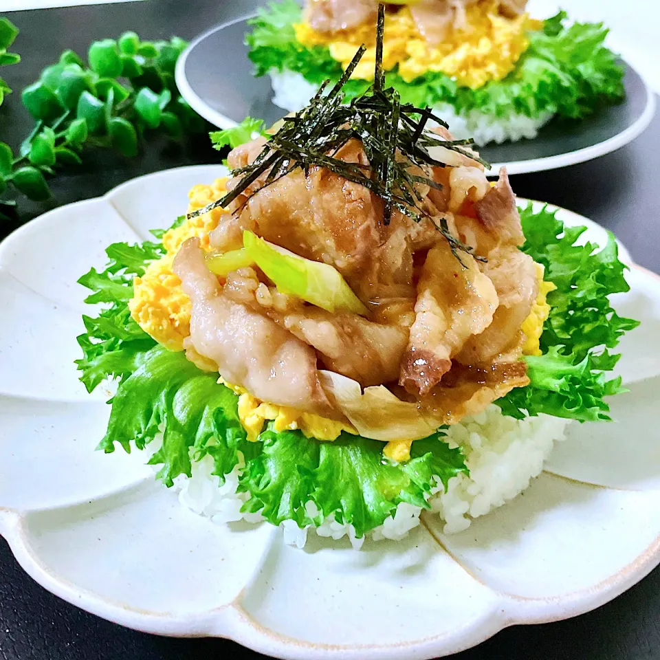 とろとろ玉子&豚バラ丼（ゲンタレ）|オーロラさん