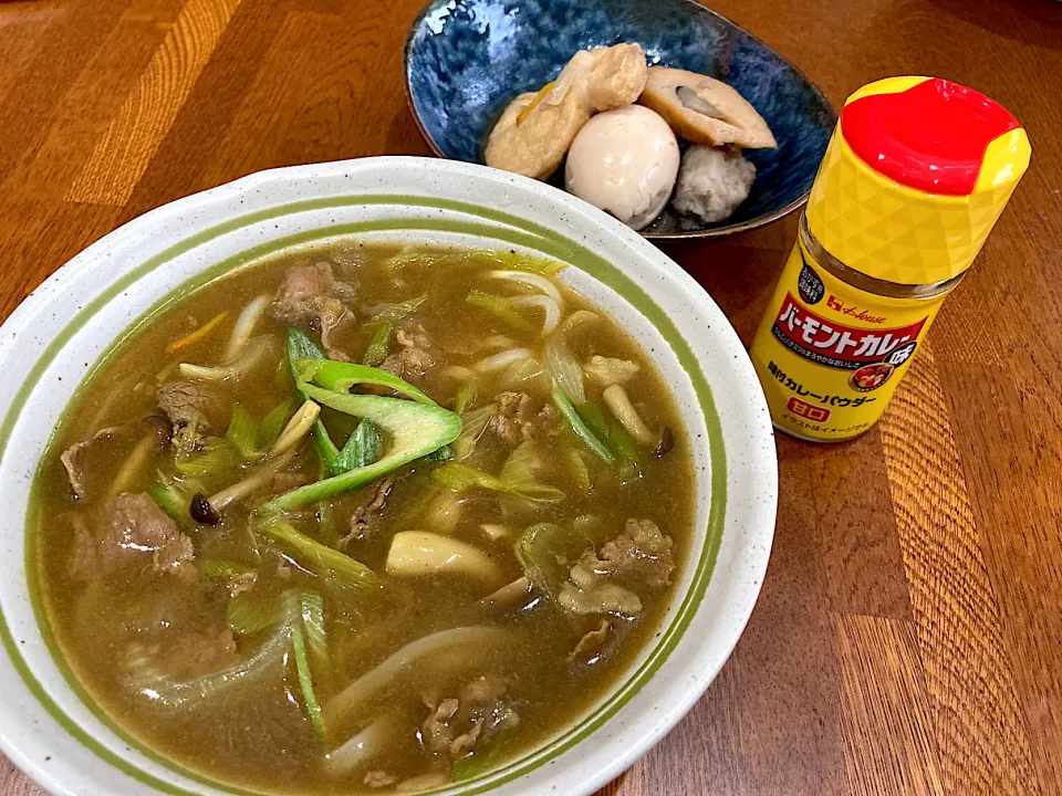 Snapdishの料理写真:おでんの汁で　カレーうどん|sakuramochiさん