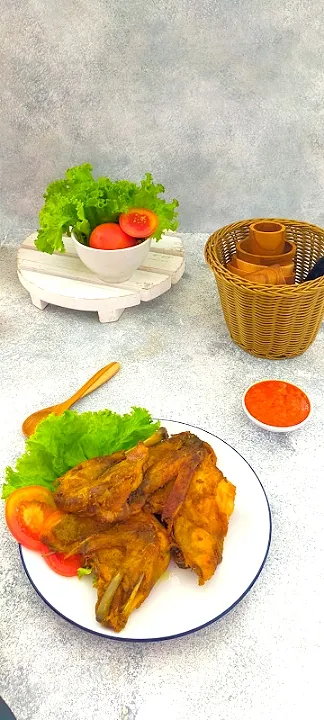 Ayam tulang lunak|Eka Agung Sulistyaningsihさん