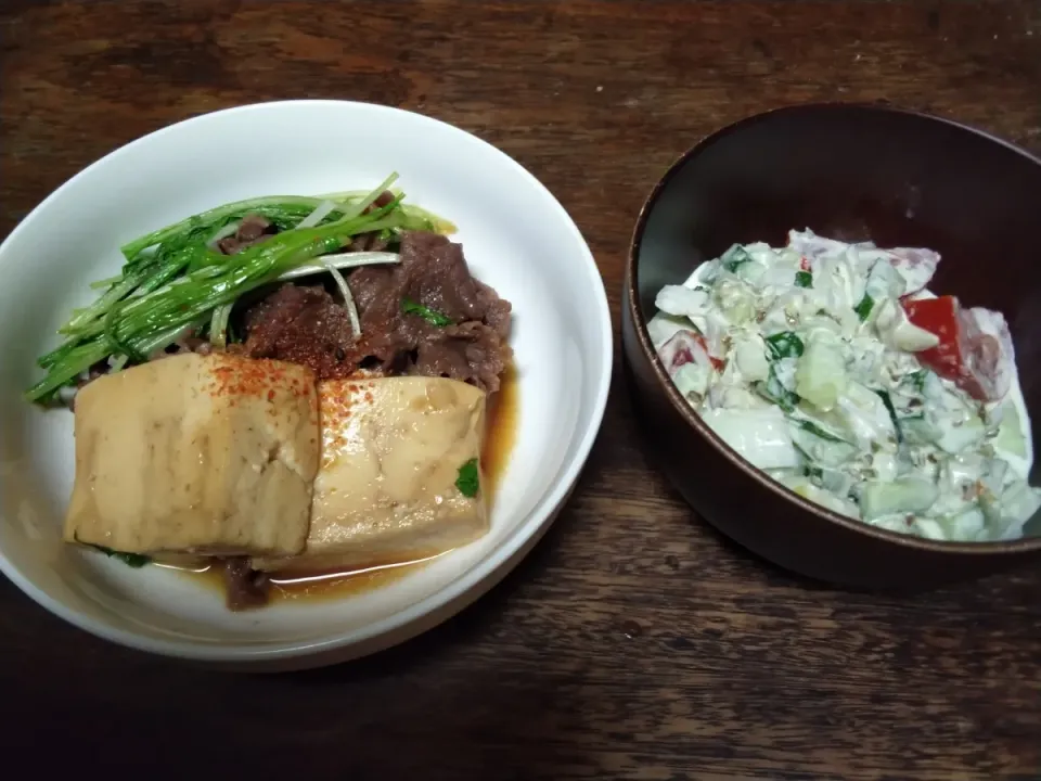 肉豆腐、サラダ|にんにくと唐辛子が特に好き❤️(元シャリマー)さん