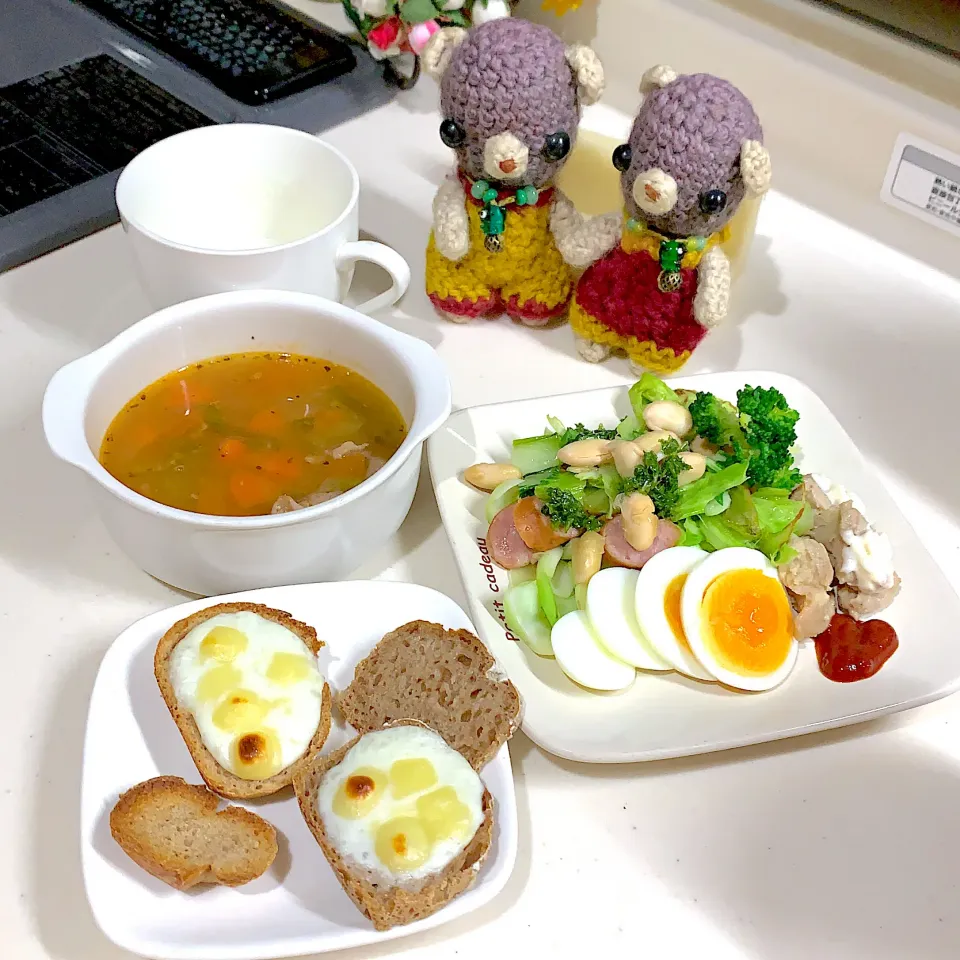 Snapdishの料理写真:朝ごぱん( ´ ▽ ` )|chagashiさん