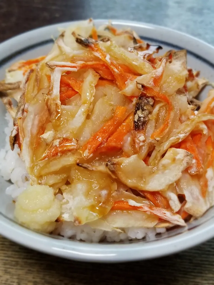 Snapdishの料理写真:なんちゃってかき揚げ丼|ぱんだのままんさん