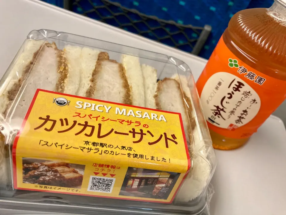 カツカレーサンド🍛|Kojiさん