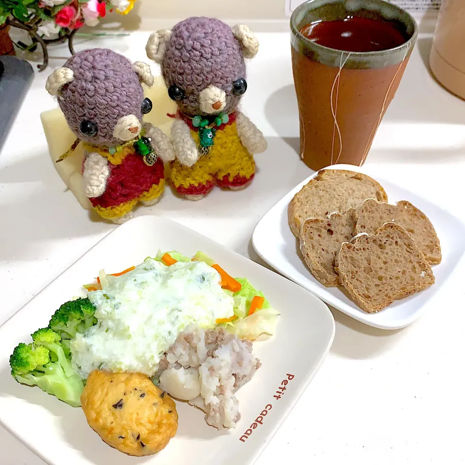 Snapdishの料理写真:お昼ごぱん(￣▽￣)|chagashiさん