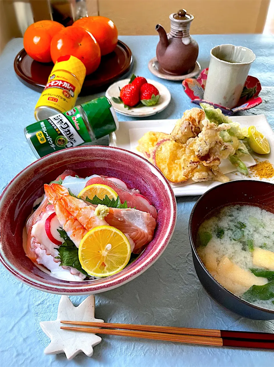 サミカさんの料理 海鮮丼と野菜天ぷらでランチ|サミカさん