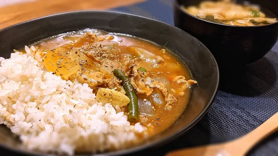 Snapdishの料理写真:カレーライス〜🍛
の晩ごはん✨|kaz(*･ω･)さん